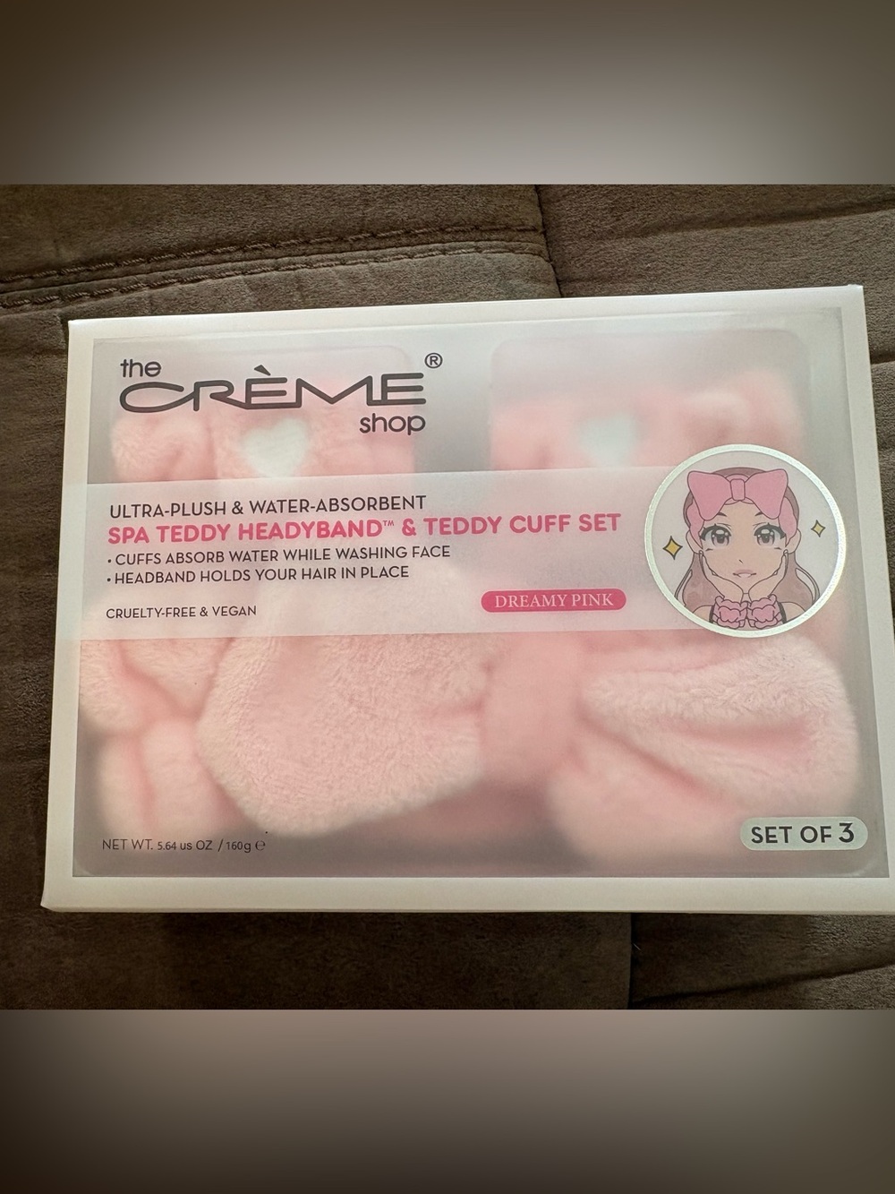 the CRÈME Shop Dreamy Pink Spa Teddy Headband & Cuff Set